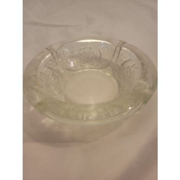 KIG Indonesia Pressed Heavy Glass Rose Pattern Vintqge Ashtray 4 Rest 6" - Picture 3 of 12